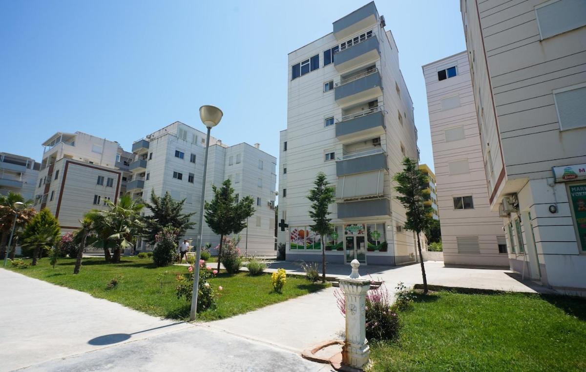 Seaside * Golem (Tirana)